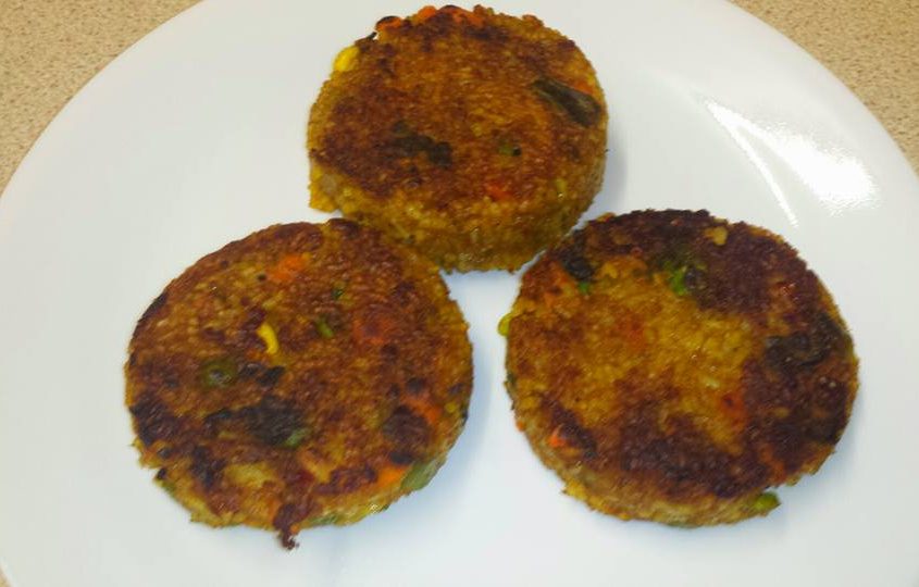 spicy Chinese rice and veggie fritters