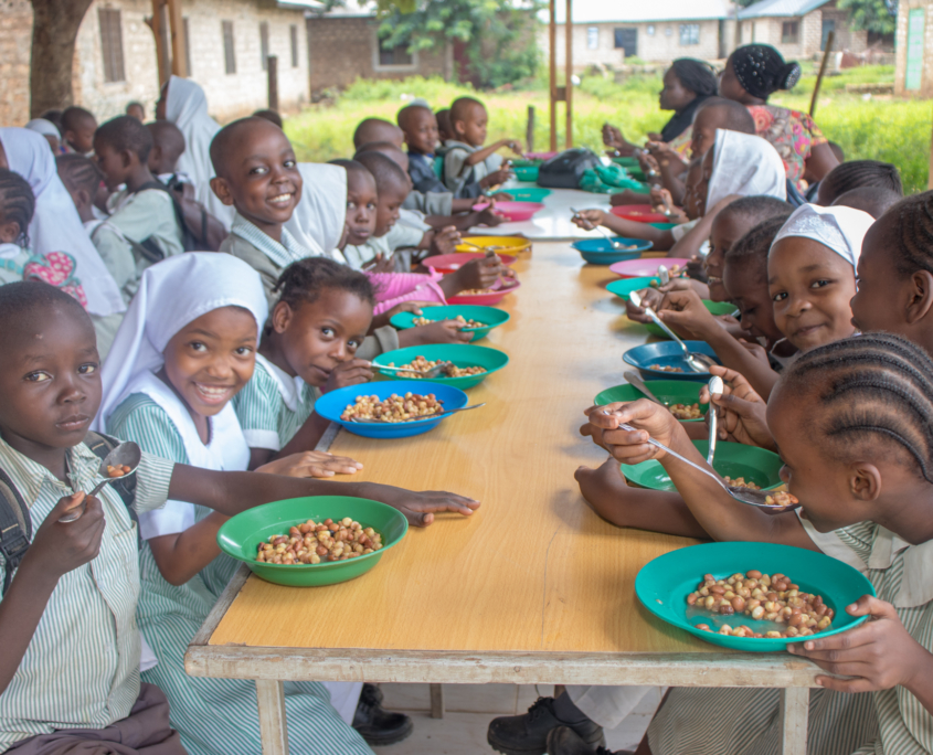 Children say ‘thank you Valerio’