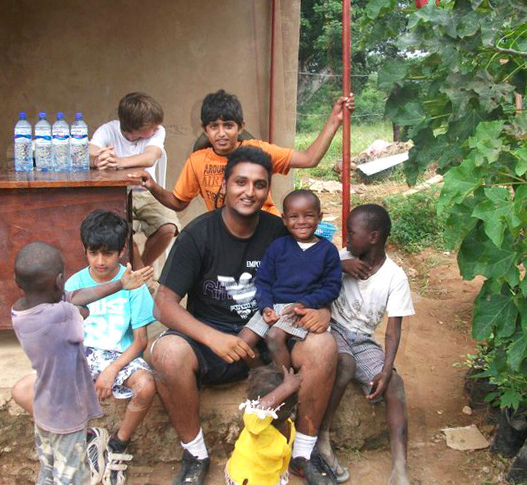 volunteer Faaris Ali